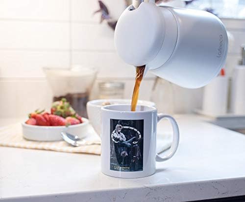 מבוך בידור סוריאליסטי ג'ארת 'ספל קרמיקה של גובלין קינג | כוס הקפה האספנית הרשמית של חברת ג'ים הנסון